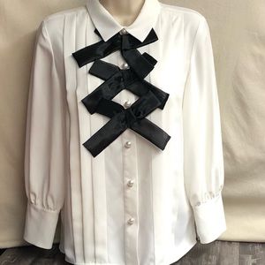 Halogen Atlantic pacific cream button up blouse